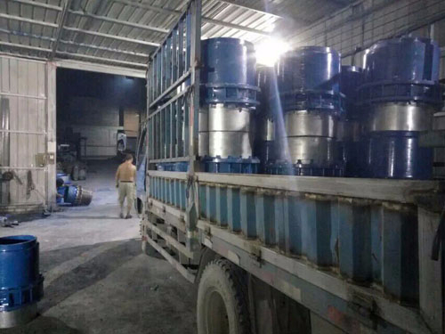 套筒補(bǔ)償器發(fā)貨現(xiàn)場(chǎng)